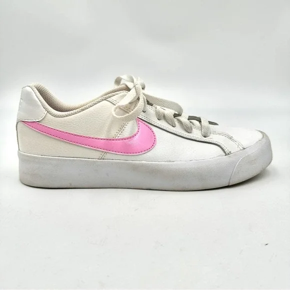 NIKE Women's Tennis Shoes white leather pink swoosh - SIZE 8
